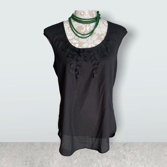 Christopher Banks NWT top with “floating” dots on front panel size medium. - Picture 1 of 6
